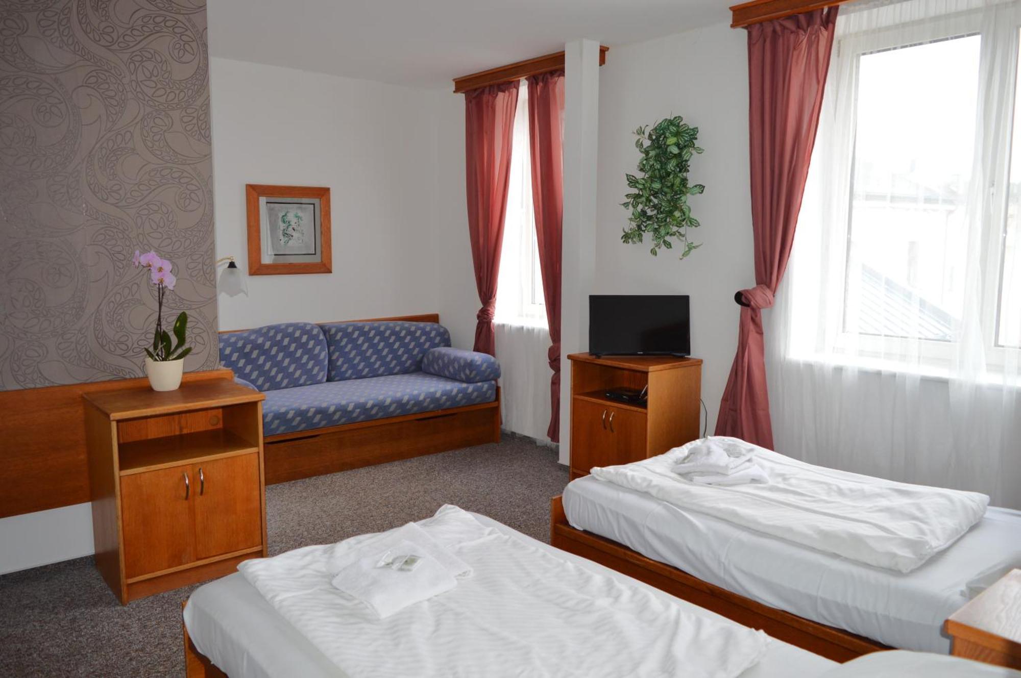 Hotel Peliny Chocen المظهر الخارجي الصورة